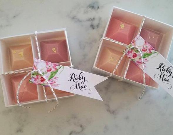 CHOCOLATE PYRAMID BONBONIERE  x 10 boxes - madamsousouevents