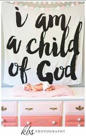 I Am A Child Of God Throw Blanket - Black - madamsousouevents
